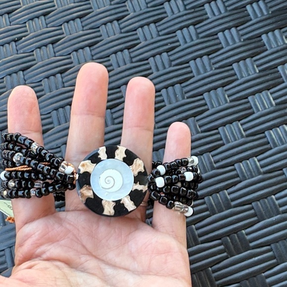 Accessories - Black and White Beaded Stretch Bracelet